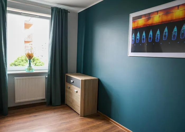 Admiralski Διαμέρισμα